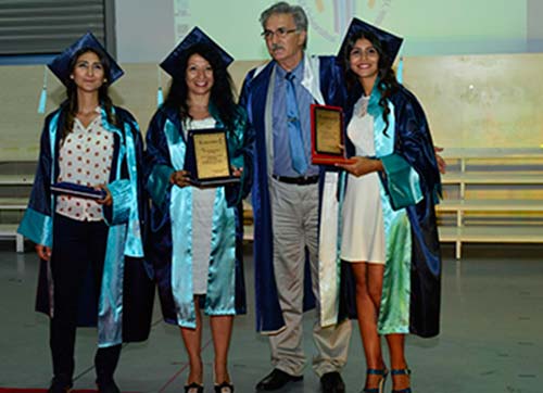 İZMİR MESLEK YÜKSEKOKULU, 32. DÖNEM MEZUNLARI KEP ATTI  