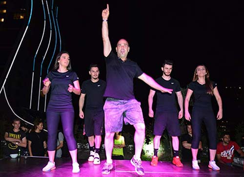 Carrera, üyeleriyle yaza Merhaba dedi