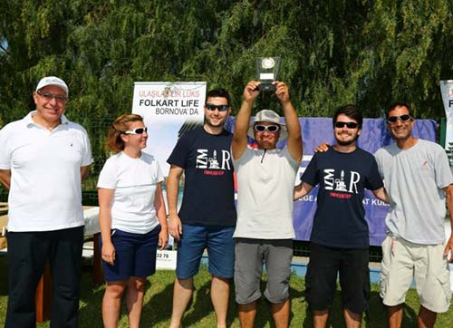 İzmir Üniversitesi Yelken Kulübü birinci oldu