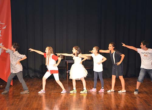 TİYATRO SANAT EVİ ALTIN ÇOCUKLAR ŞİİR DİNLETİSİ