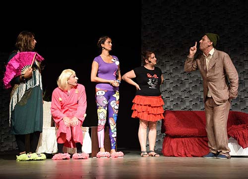 PARDON BEKÂR MISINIZ? KIRDI GEÇİRDİ