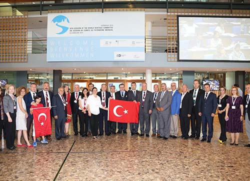 Dünya Selçuk için birleşti