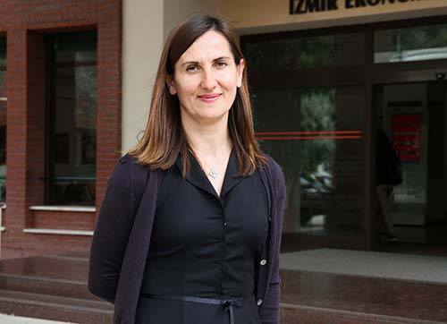 MUTLU YAŞLI İÇİN YAŞAM KALİTESİ SAĞLANMALI