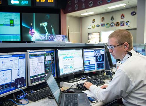 ÖDÜLLÜ MÜHENDİS UZAY KAMPI TÜRKİYEYE GELİYOR