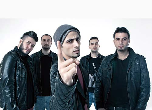 Çimde sıra Rocka da