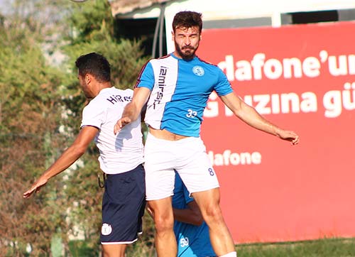 İzmirspor'dan gollü prova: 2-2