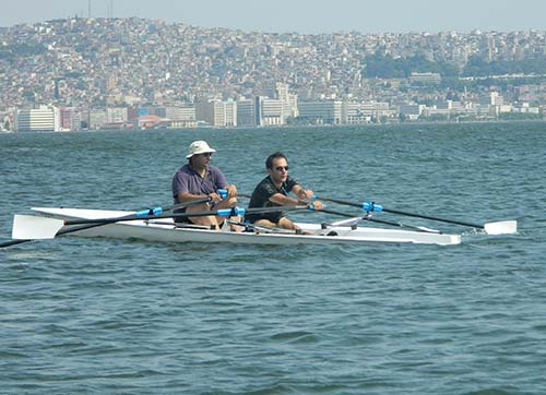 İZMİR KÖRFEZİNDE KÜREK ZAMANI