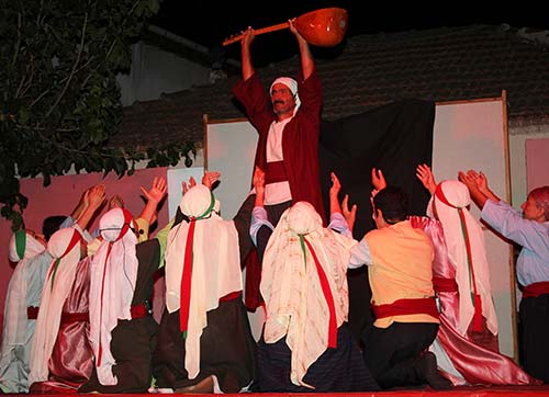 Köy Tiyatroları Urlada buluşuyor