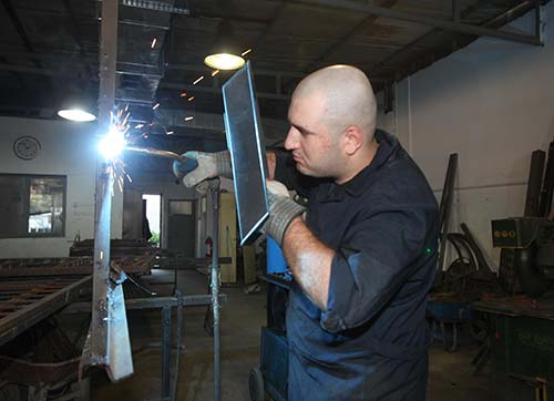 Karabağlarda iş garantili kurs