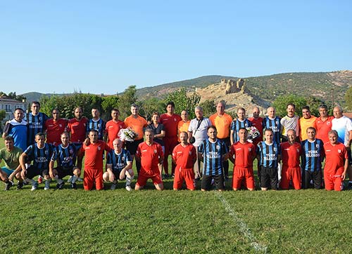 FUTBOL MASTERLERİ, NİHAT HÜSENAY ANISINA OYNAYACAK