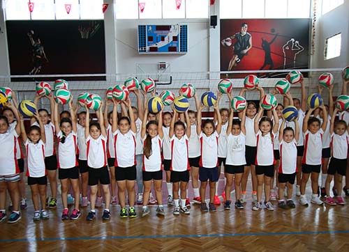 Filenin sultanları Bayraklıda yetişiyor