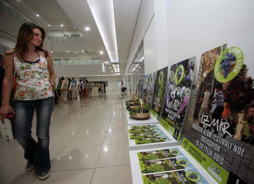 Festival öncesi fotoğraf sergisi