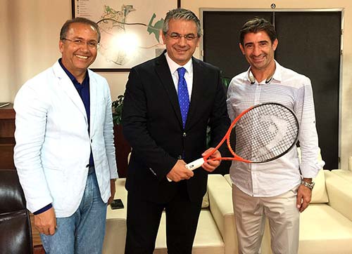 Teniste marka kent İzmir