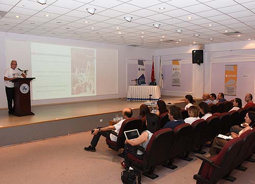 GİRİŞİMCİLİK YAZ KAMPI İŞ DÜNYASI İLE GİRİŞİMCİLERİ BİRARAYA GETİRDİ