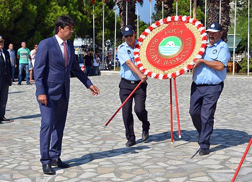 FOÇA, GAZİLERE ŞÜKRANLARINI SUNDU