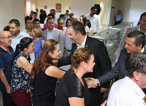 Piriştinadan Buruk Bayramlaşma 