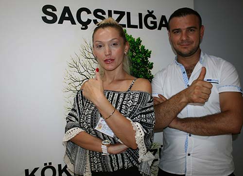 Saç Ektirdi, 10 yaş gençleşti