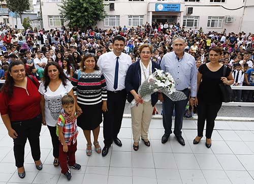 Yenilenen okullarda  ilk ders heyecanı