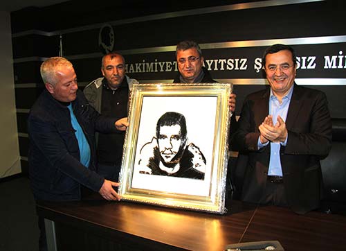 Batur'dan personele yeni yıl kutlaması