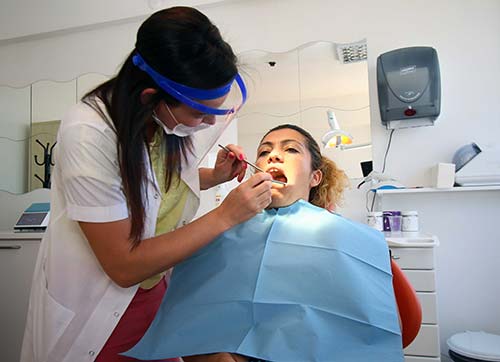 Dişiniz de bize emanet!