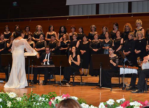 Notalar Şiddete karşı çıktı