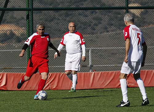 Efsaneler Metin Oktay turnuvasında buluştu