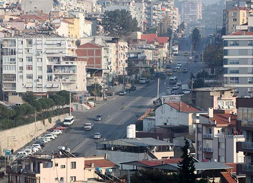 Karabağlarda 30 yıllık planlar değişiyor