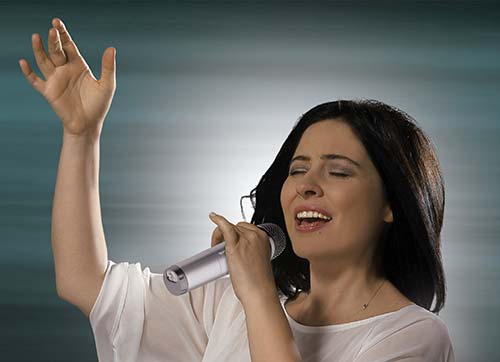 Seda Bağcan geliyor