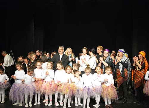 URLA BELEDİYE KONSERVATUARI MERHABA DEDİ 