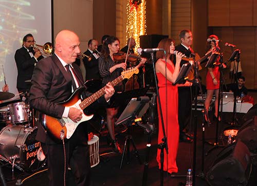 Swiss Otel Aegean Band ile yeni yıla girdi