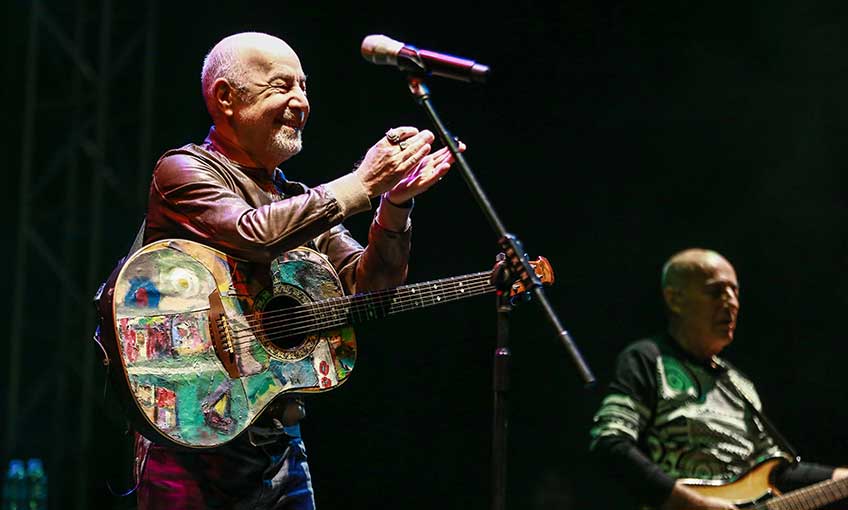 MFÖ ve Teoman'a yoğun ilgi