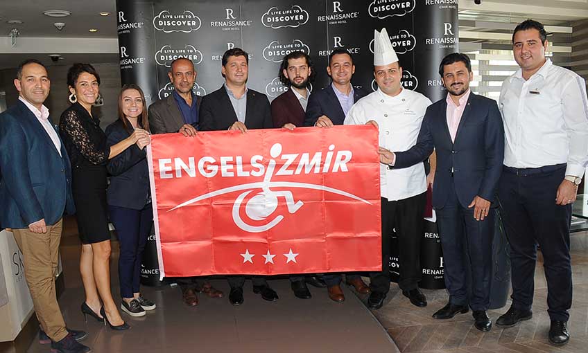 İzmir’in ilk ve tek Kırmızı Bayraklı Oteli: Renaissance Izmir Hotel