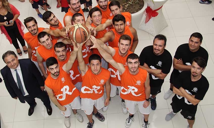 Rota Koleji basketbolda ilk sınava hazır 