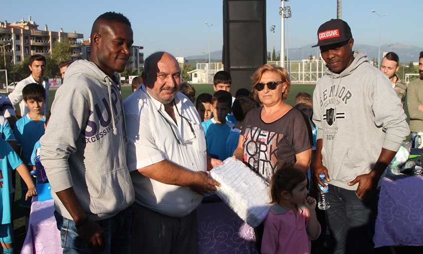 Gaziemir amatörüne can suyu