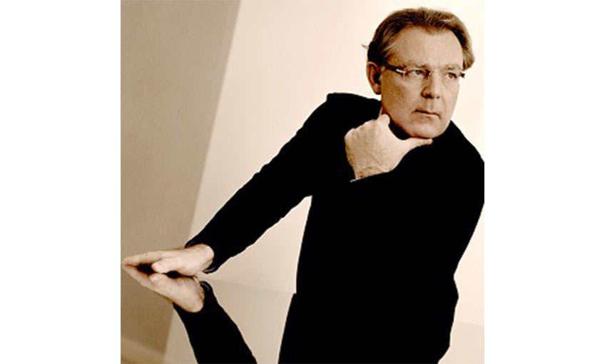 Hüseyin Sermet İzmirli dinleyicileri ile buluşuyor.