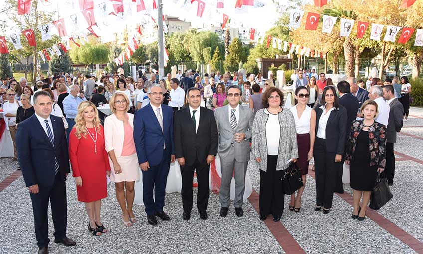 Aile Üniversitesi, eğitime başladı