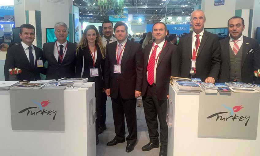 Egeli turizmcilerin Londra çıkarması 