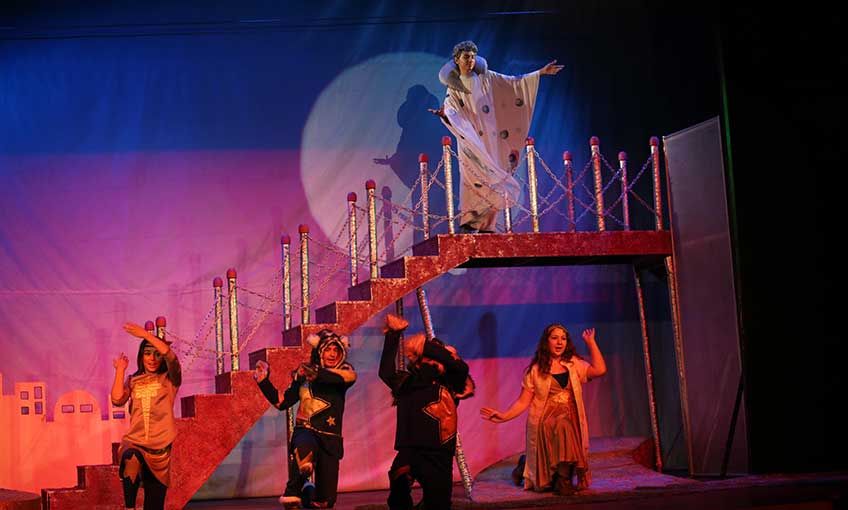 Karşıyaka’da 7’den 70’e tiyatro şöleni