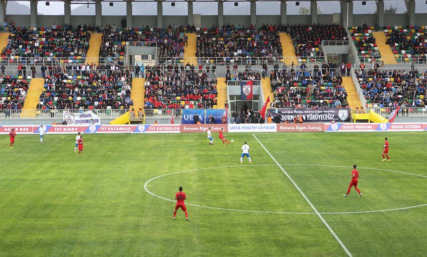 Altınordu Bornova Stadı’ndaki ilk maçına çıkıyor