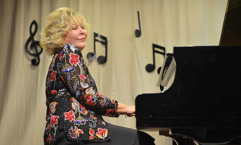 Gülsin Onay Maria Rita Epik’te