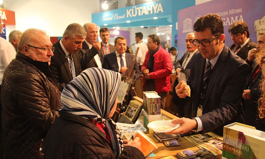 Dünya Mirası Bergama Travel Türkey'de