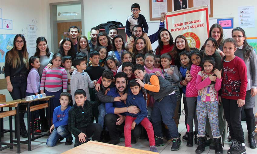 Haklarını anlatarak başladılar