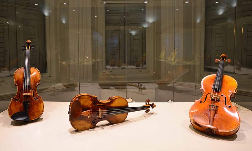 2’nci Uluslararası Keman ve Yay Yapımı Atölyesi ve Sergisi başladı