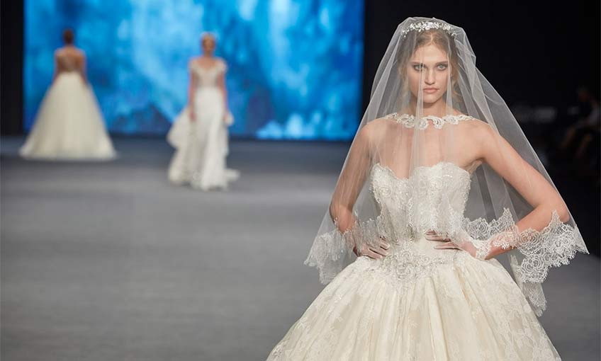 Gelinlik Modasının kalbi If Wedding Falshion İzmir