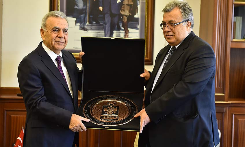 Kaybolmuş zamanın telafisi için çabalıyordu