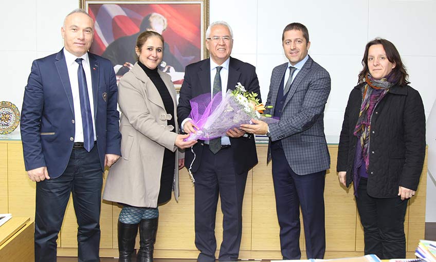 Eğitime desteğe eğitimcilerden teşekkür