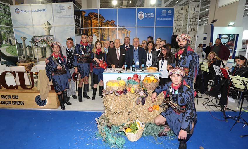 İzmir’de Turizm Rüzgarı 