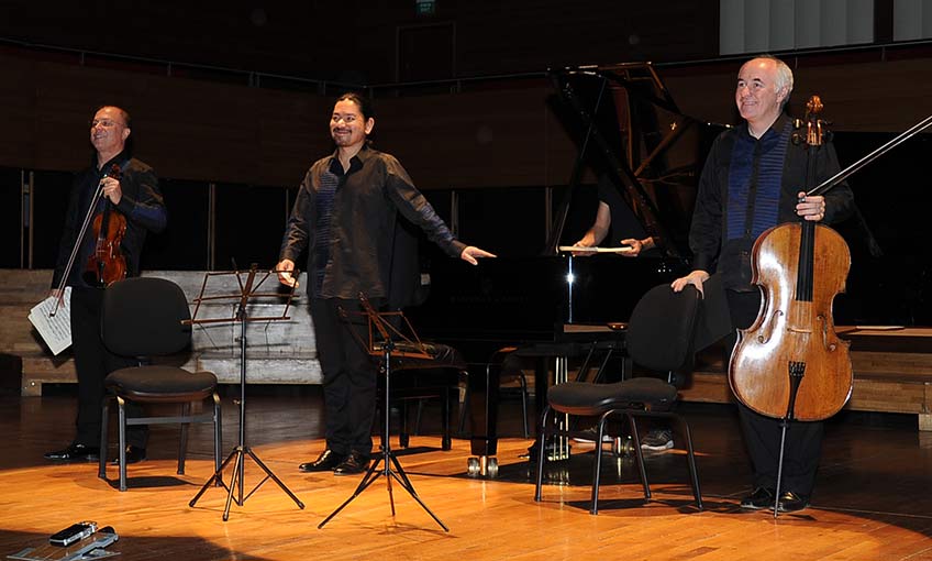 “Eğitime Destek, Geleceğe Umut” olmak için sahne aldı