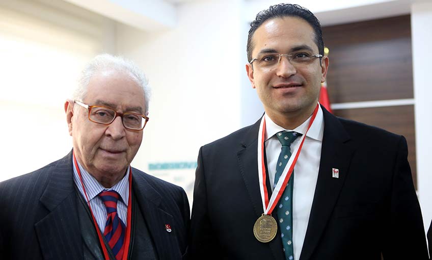 Bu onur Bornova’nın