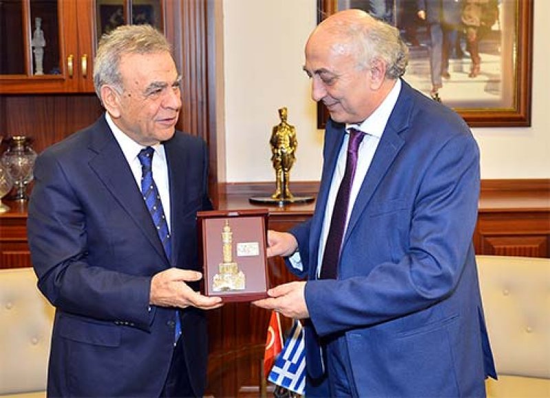 Bir selam, bir davet